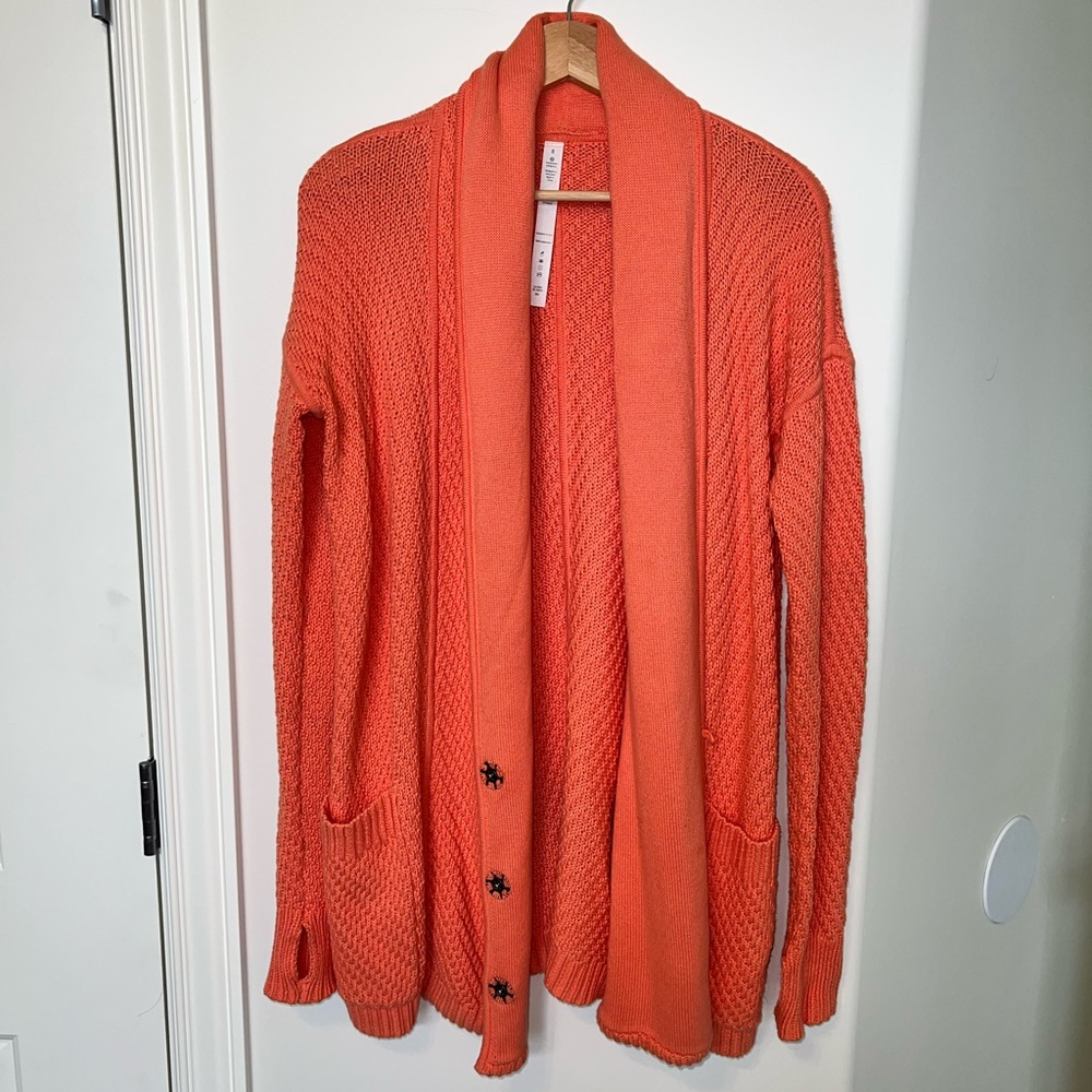 LULULMEON cardigan